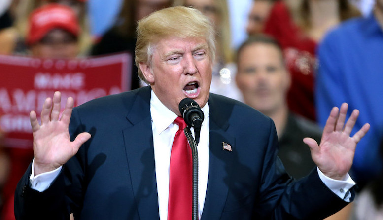 米有力紙が社説… トランプ大統領は「マフィア」